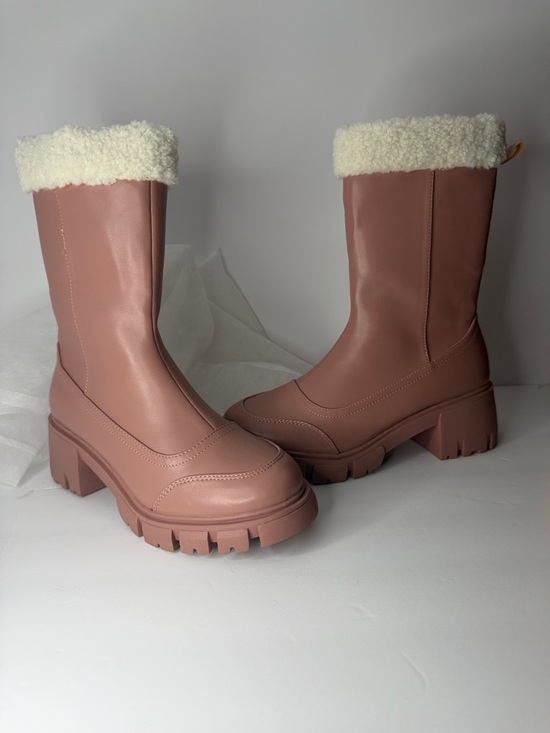 Cape Robbin Shoes - Cape Robbin Pink Platform Boots Size 8 Faux Fur Trim Chunky Lug Sole Mid Calf